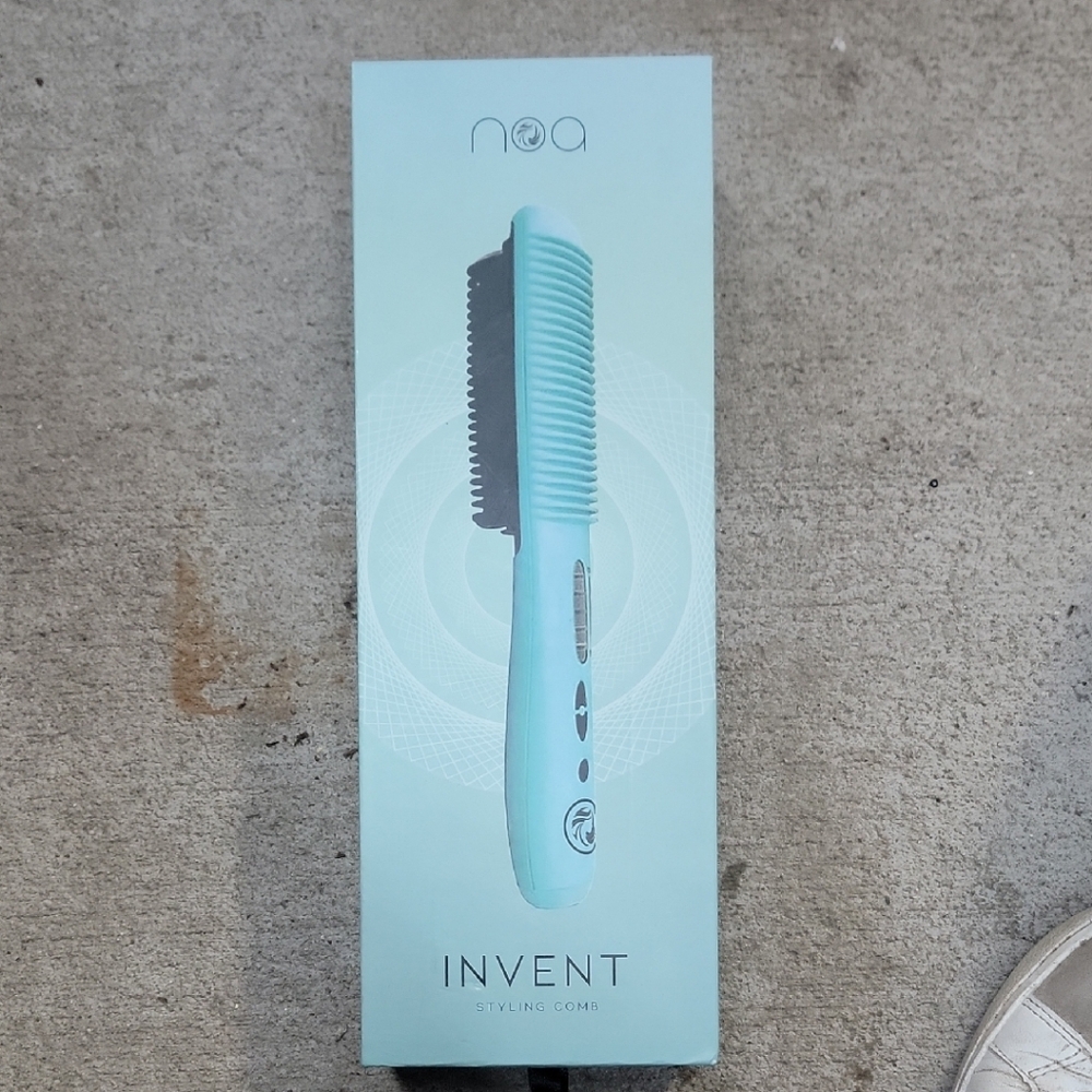 Invent Styling Comb - Light Blue